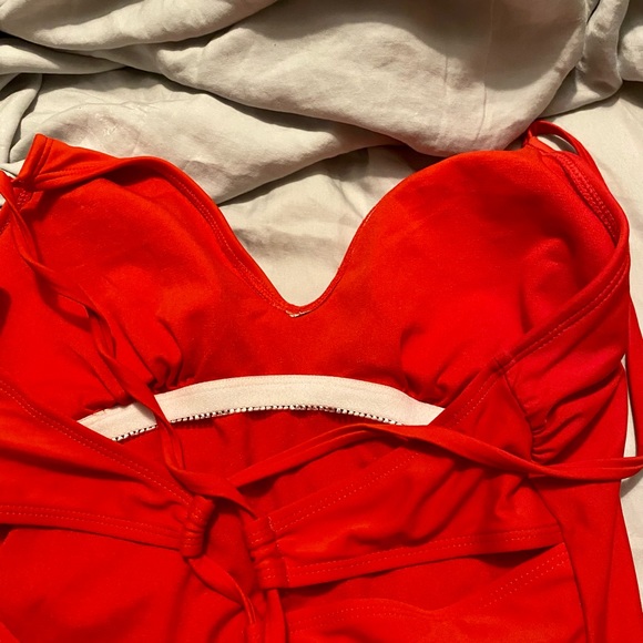 Bathing suit - Picture 3 of 5